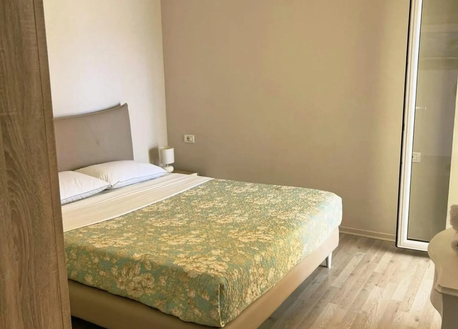 Albania Dream Beachfront Apartment Sarandë Albanien