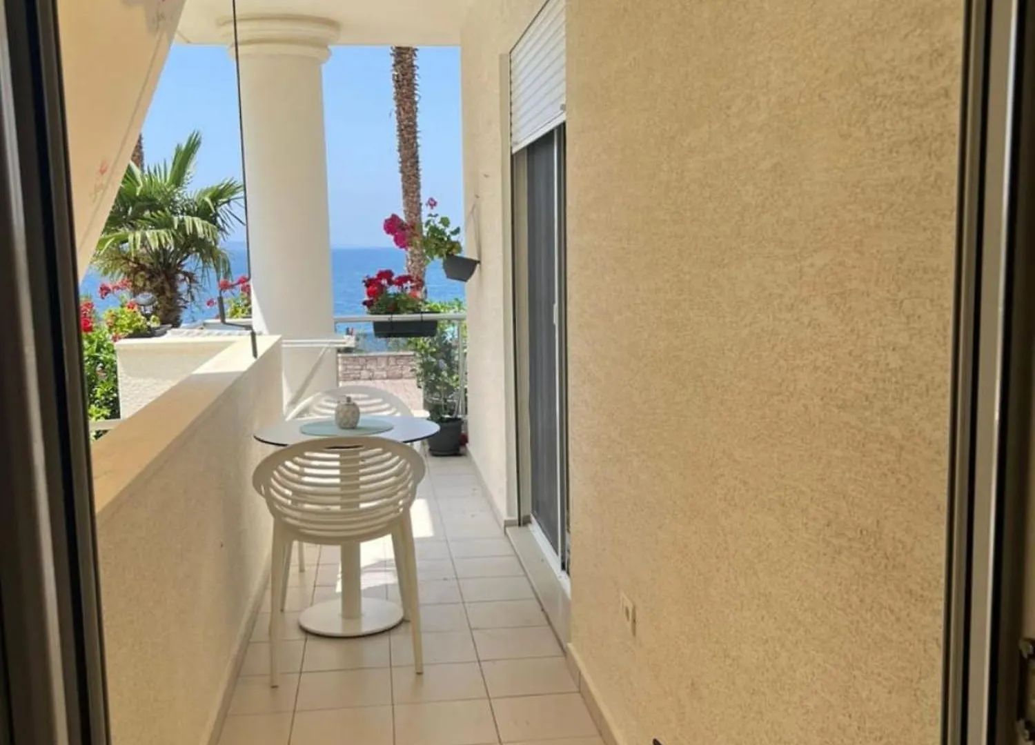 Albania Dream Beachfront Apartment Sarandë Albanien