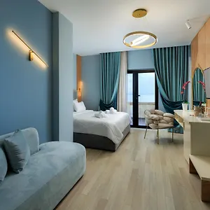 Hotel Brilant, Sarandë